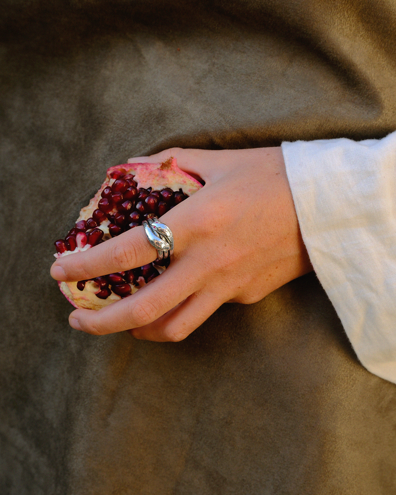 Double Serpente Ring